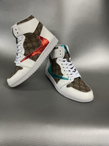 AIR JORDAN 1 RETRO HIGH TRAVIS SCOTT X GUCCI