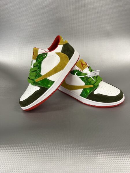 AIR JORDAN 1 LOW TRAVIS SCOTT SCAMOSCIATO VERDE GIALLO