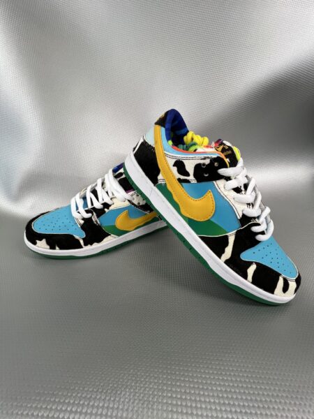 JORDAN  Nike SB Dunk Low Ben & Jerry's Chunky Dunky CUSTOM