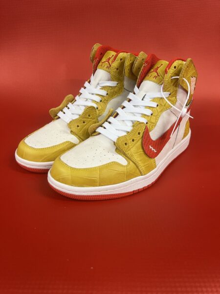 AIR JORDAN 1 OFF-WHITE LV SCAMOSCIATO BIANCO COCCO GIALLO