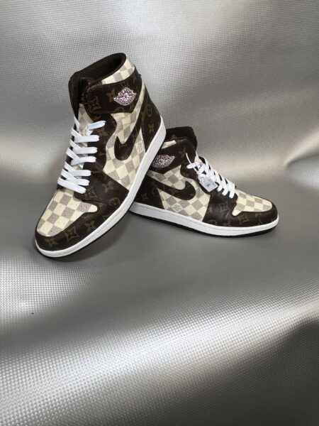 AIR JORDAN 1 HIGH VUITTON BROWN